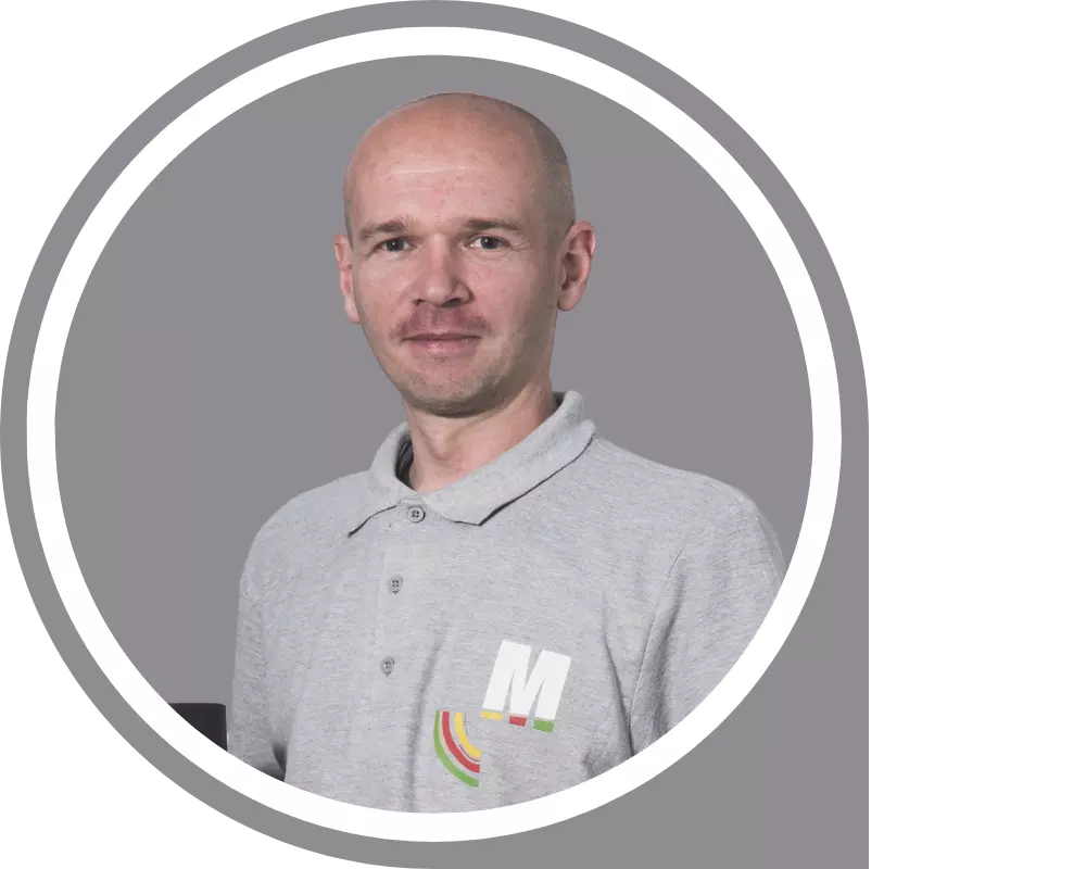 Pracownik MULTIPLAY Mateusz Piprek
